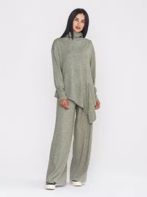 Костюм брючний " інді "(оливковий)