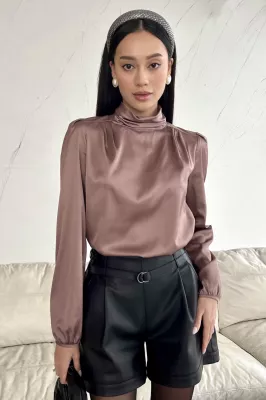 Шелковая блуза со стойкой загар 21313