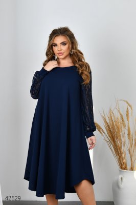 Сукня для повних з рукавами з гіпюру 42529 синій