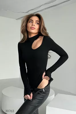 Боді з вирізом 39763 чорний
