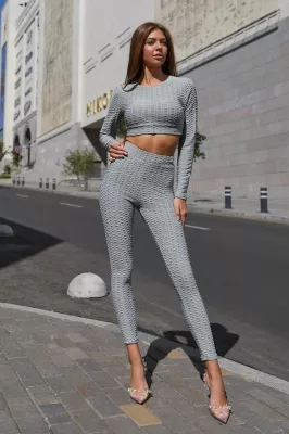 Костюм Марио серый